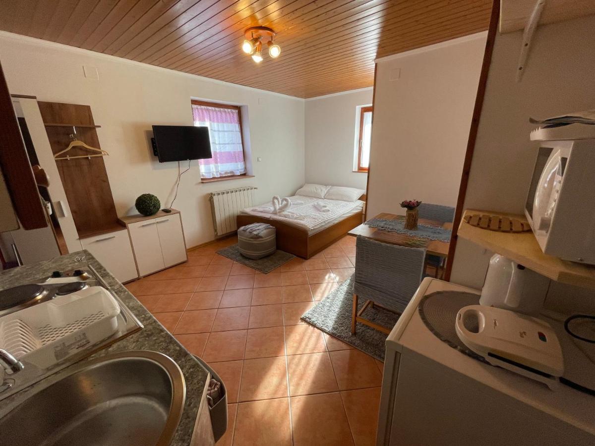 Kometer Apartment Bovec Bagian luar foto